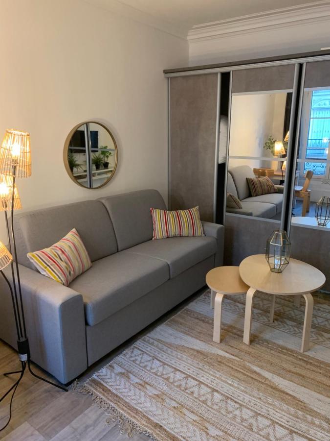 Studio Moderne Au Coeur De Paris Batignolles Экстерьер фото